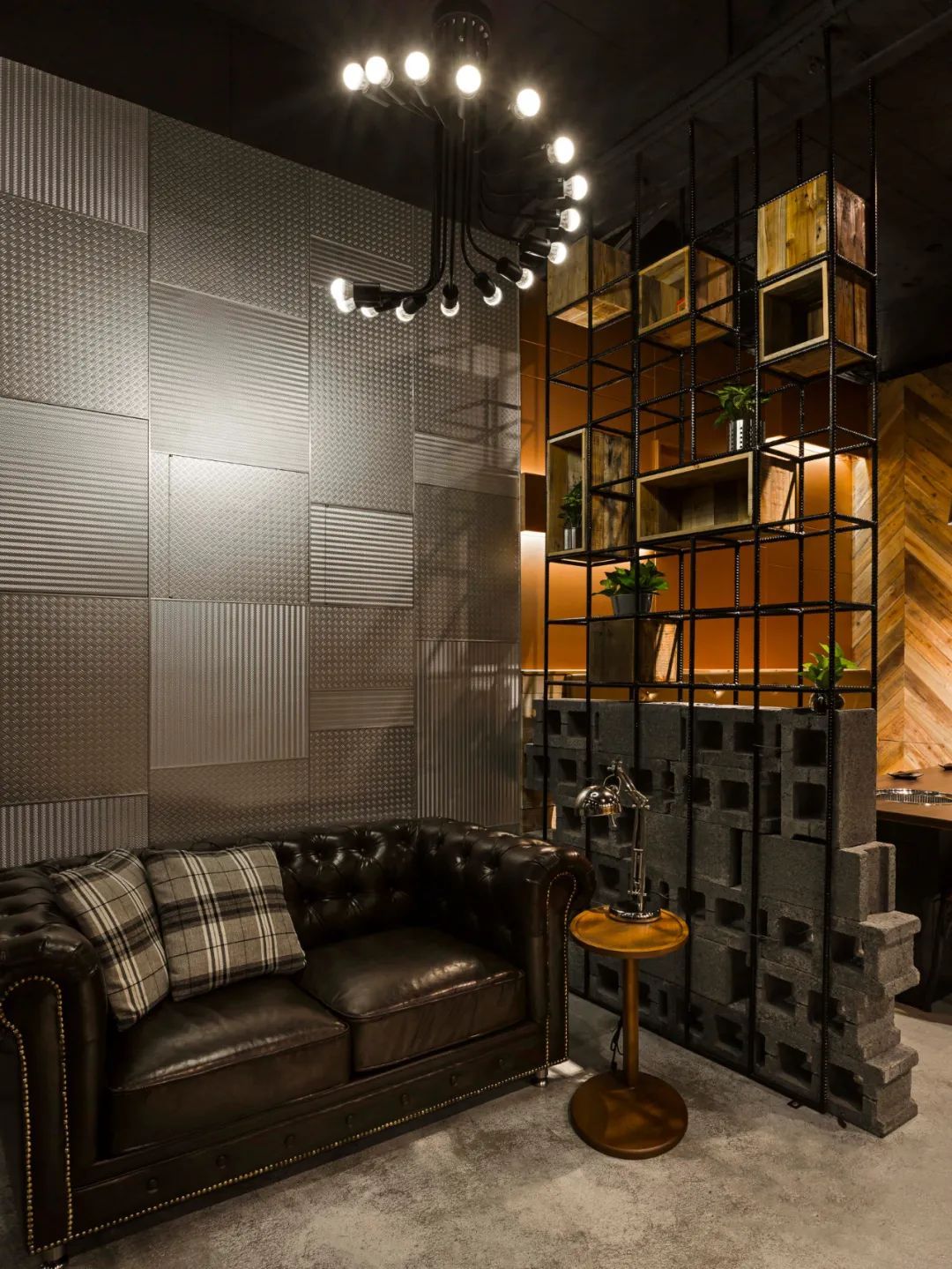 设计师王迪设计作品：烤肉店｜嗜烧肉