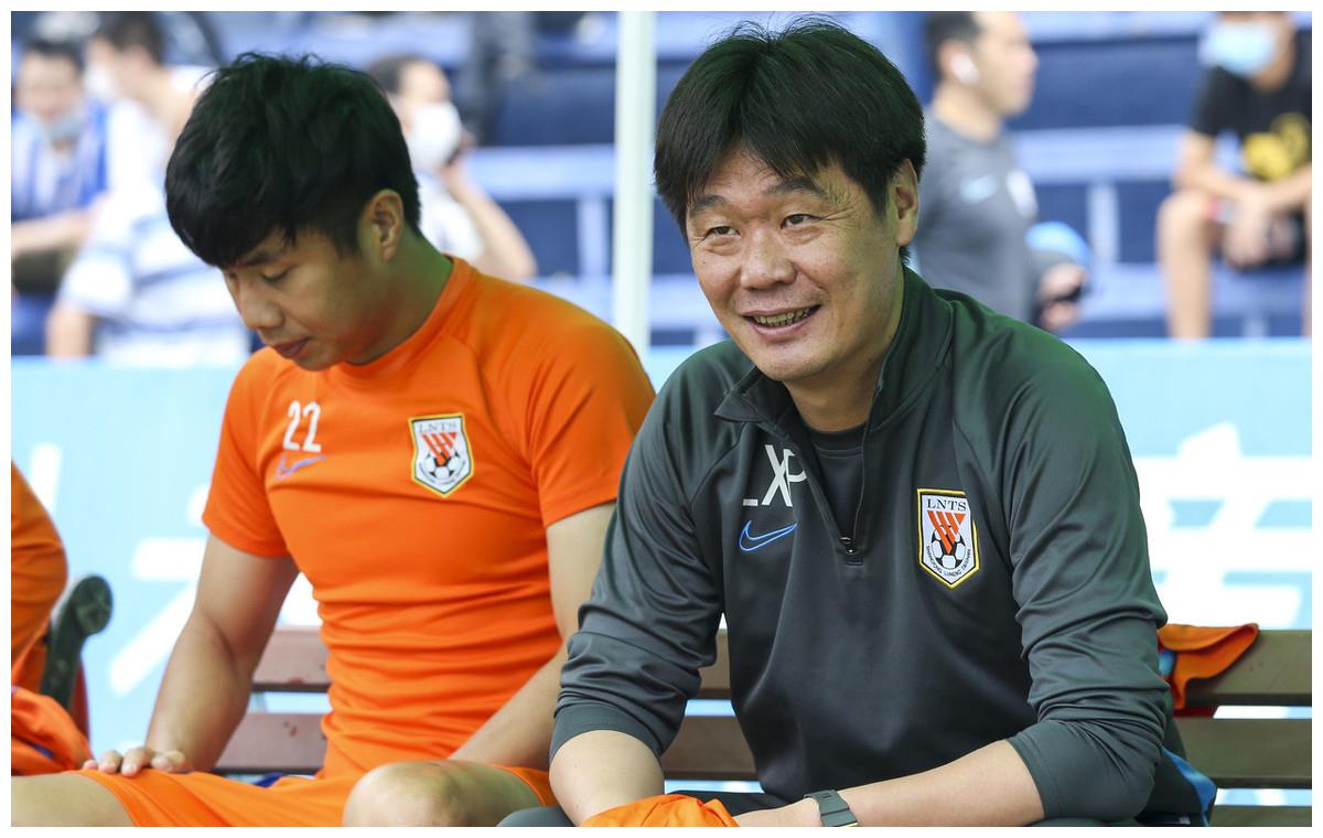 李霄鹏鲁能换帅视频,山东足球李霄鹏最新消息