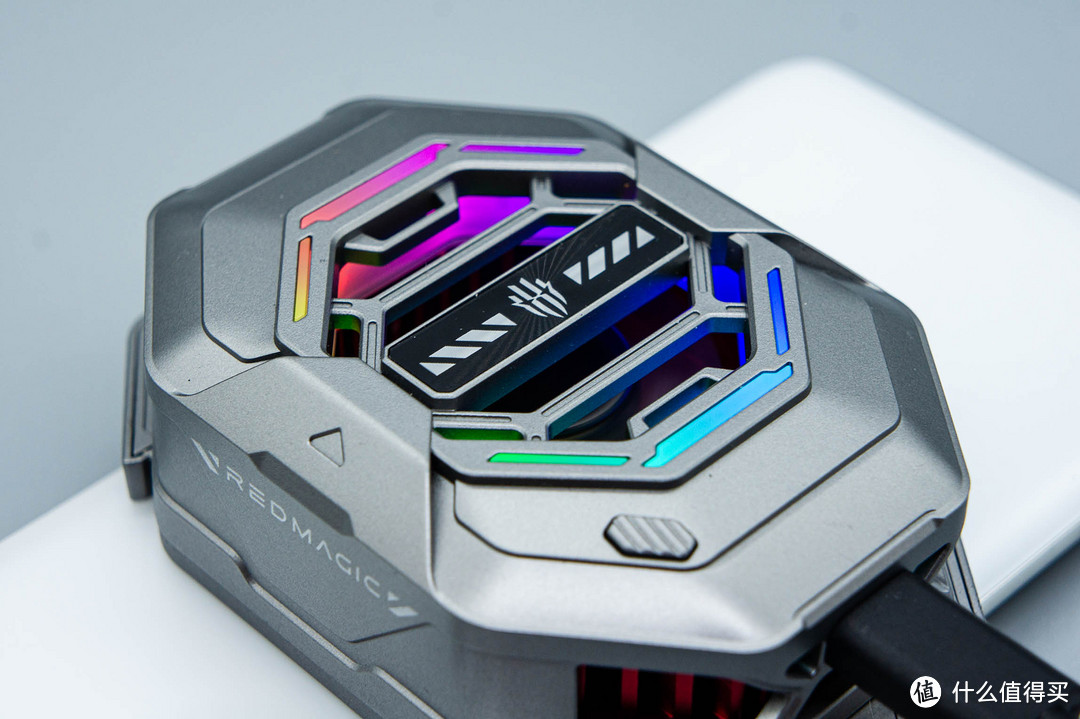 游戏手机散热横评,目前玩游戏不需要散热背夹的手机