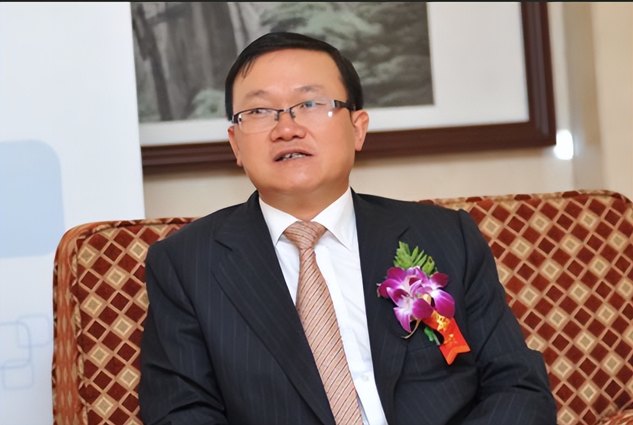 通信历史连载307-中兴通讯之七任手机掌门人的变迁