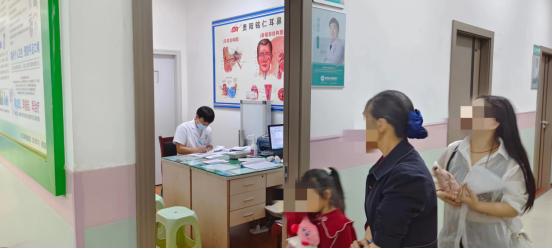 小孩中耳炎导致听力下降70怎么办,耳朵有火中耳炎怎么恢复听力