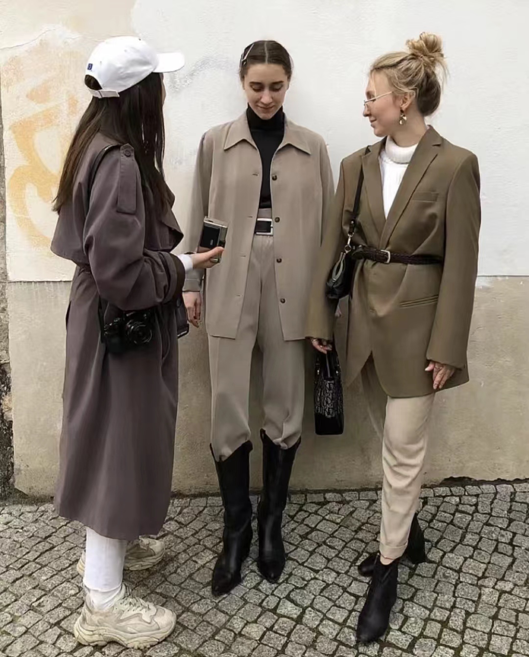 法式穿搭高级气质40岁,27套最时髦的优雅法式风穿搭