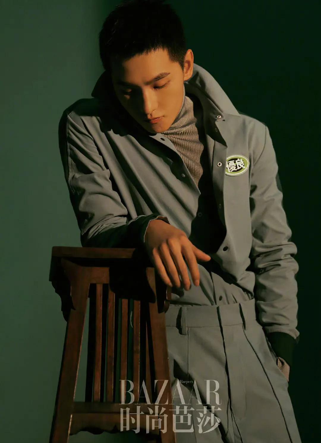 时尚芭莎肖战银发造型高清,肖战登时尚芭莎封面人物