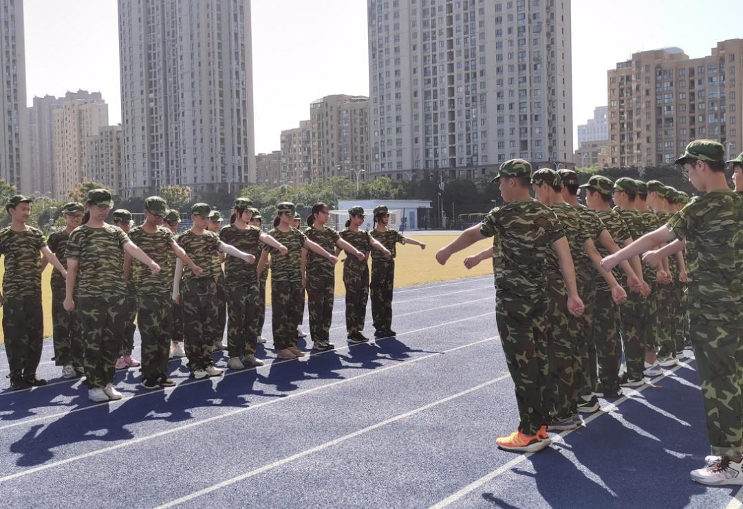 高标准军训,威武霸气的军训