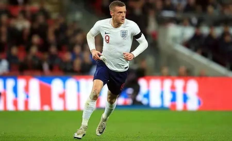 盘点那些半路出家的足球运动员,足坛十大贫民窟走出来的巨星