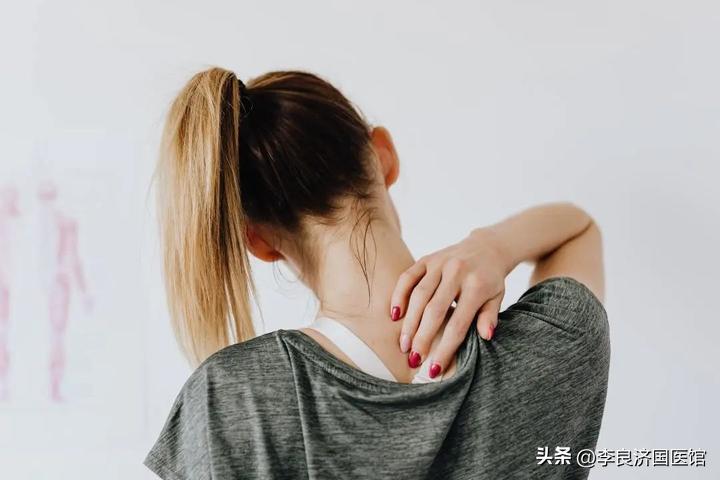 神经根型颈椎病脖子会疼吗,神经根型颈椎病会脖子痛吗