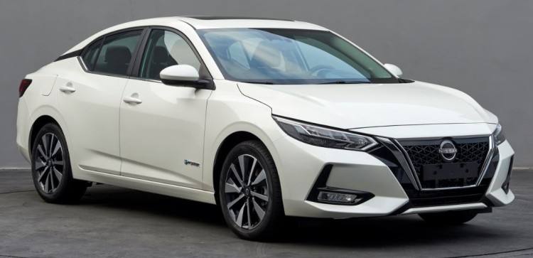 新轩逸和轩逸经典油耗有区别吗,轩逸经典和轩逸哪个油耗低