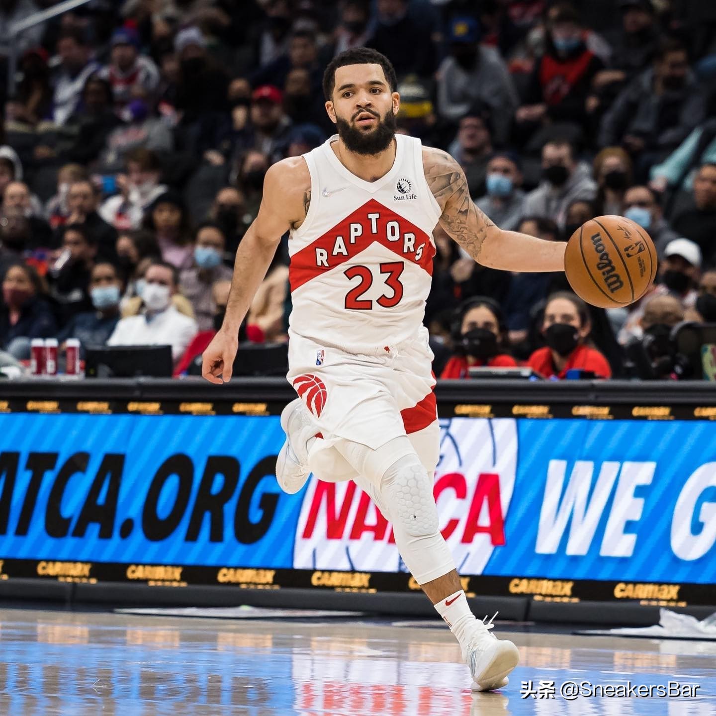 今日nba球星上脚球鞋一览 (nba球星球鞋每日上脚詹姆斯)