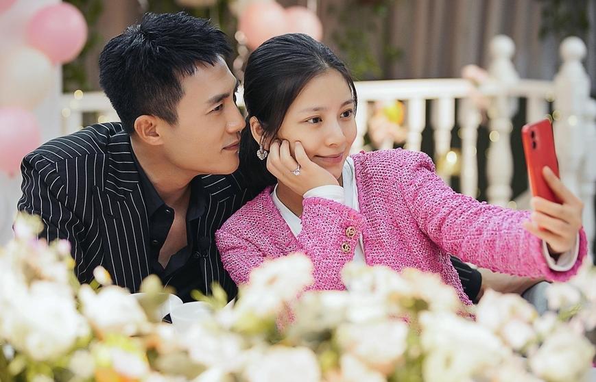 老婆总是刷小视频,女朋友老是被小视频误导