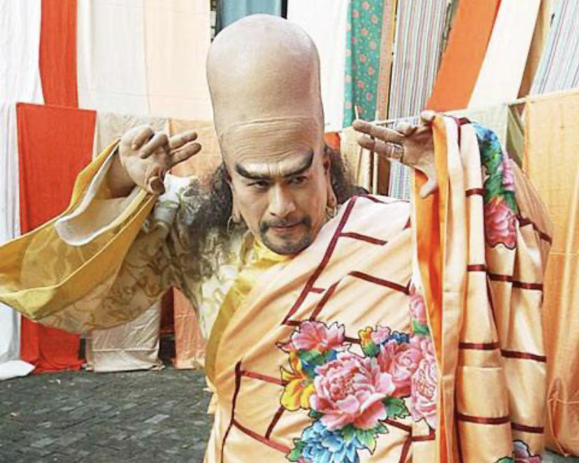 鸡毛穿一身、通天大脑门…国产神话剧的惊人造型,他们全都承包了