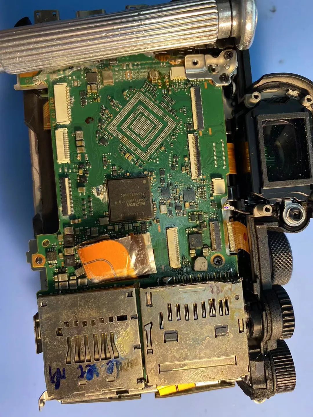 浠栬姳59鍧楅挶涔颁簡涓姵鍔涘＋鎵嬭〃,鑺变簡鍗婂勾鐨勫伐璧勪拱浜嗕竴鍙癮7m4