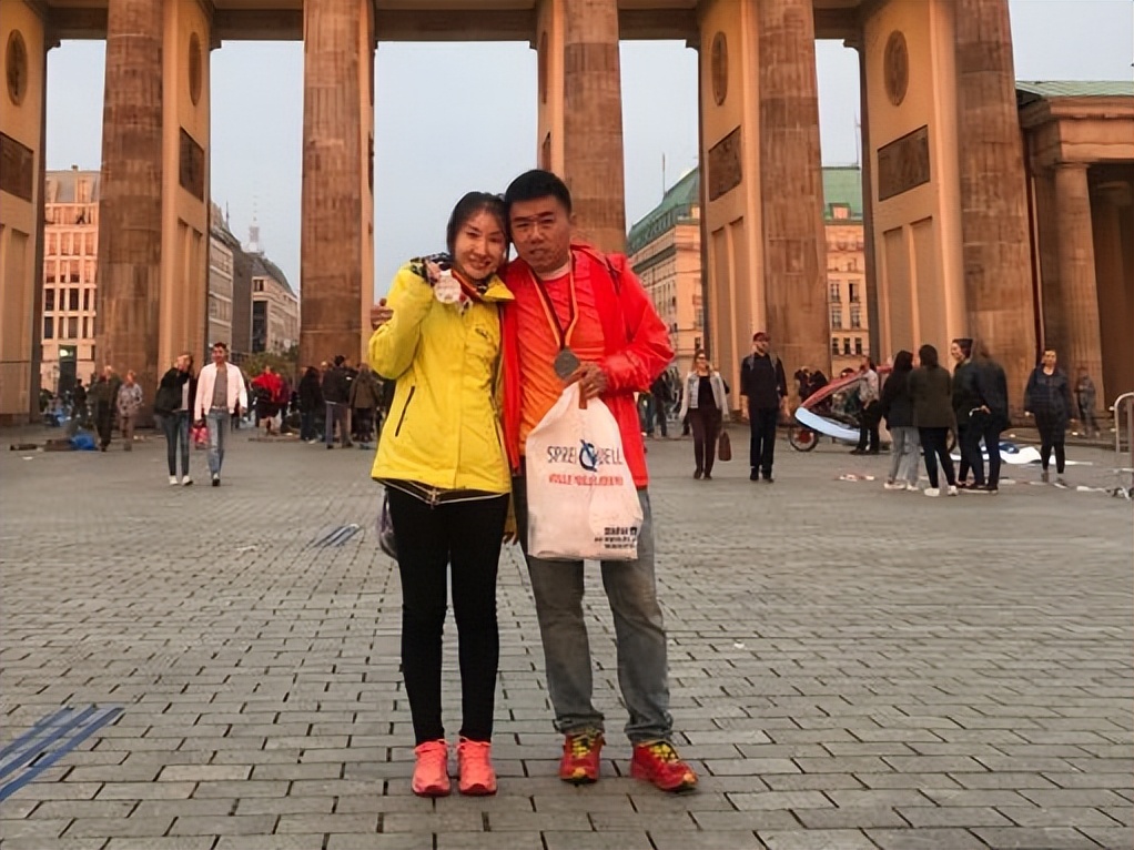 神仙眷侣的“跑马爱情”！跑步与TA，皆不辜负