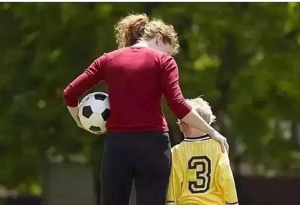 王之者足球：“调皮孩子”其实并不调皮！足球更能让他们表现自己