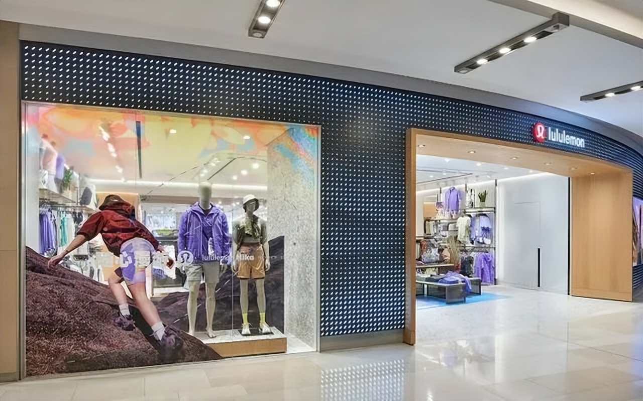 年轻潮流服饰品牌,十大轻奢潮流服装品牌