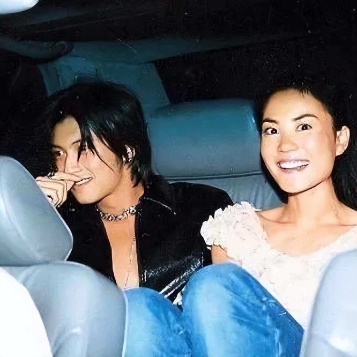 谢霆锋与王菲同框现身被网友偶遇,谢霆锋和王菲分开近日消息