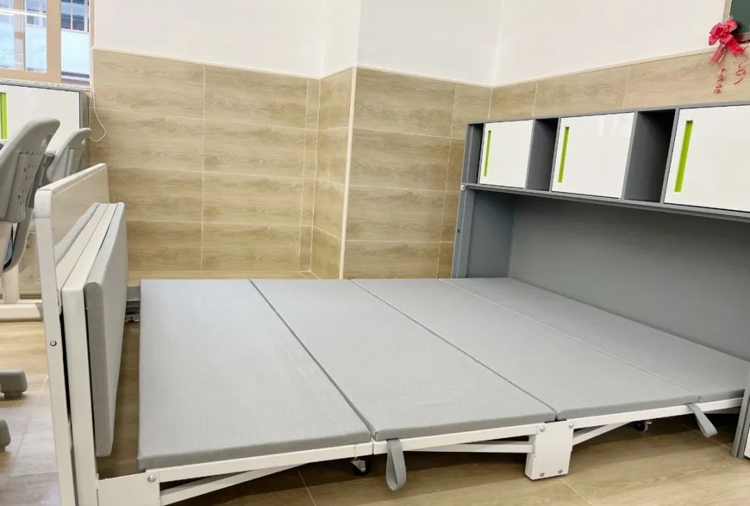 《新学期新面貌》,新学期新校园新面貌新希望