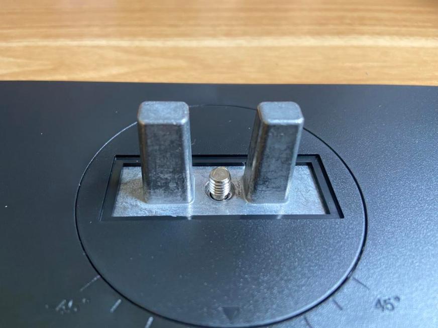 INNOCN办公美术显示器24C1F，色彩精准，专业护眼，KVM等一应俱全