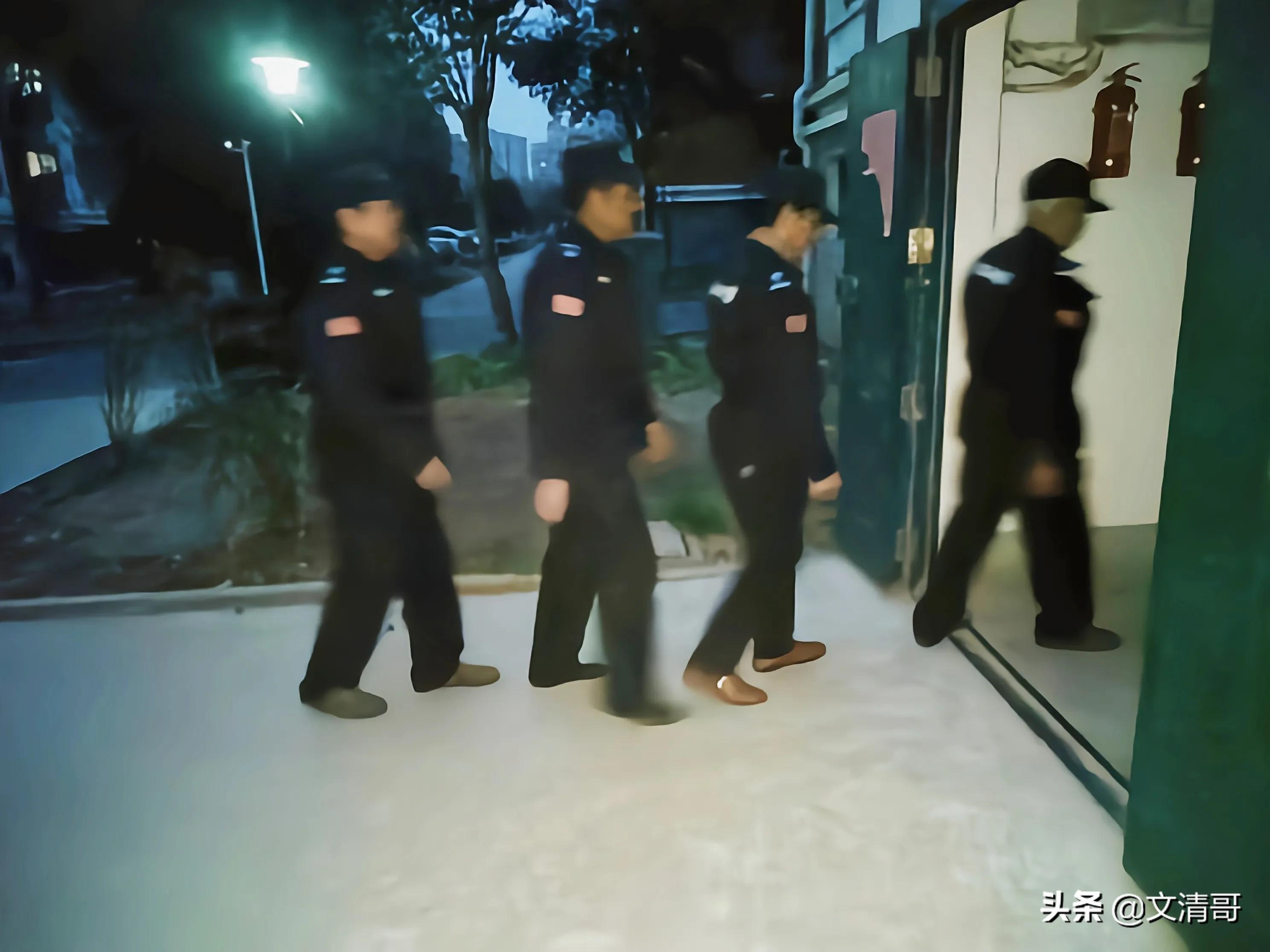 50岁失业了只能干保安了吗,50岁了找不到工作怎么办