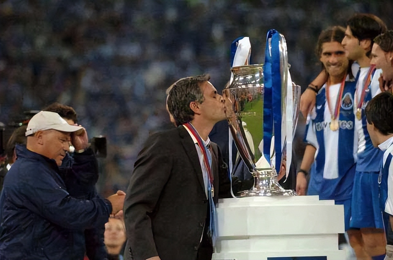 尤文图斯不敌本菲卡视频,足坛最长不败纪录本菲卡