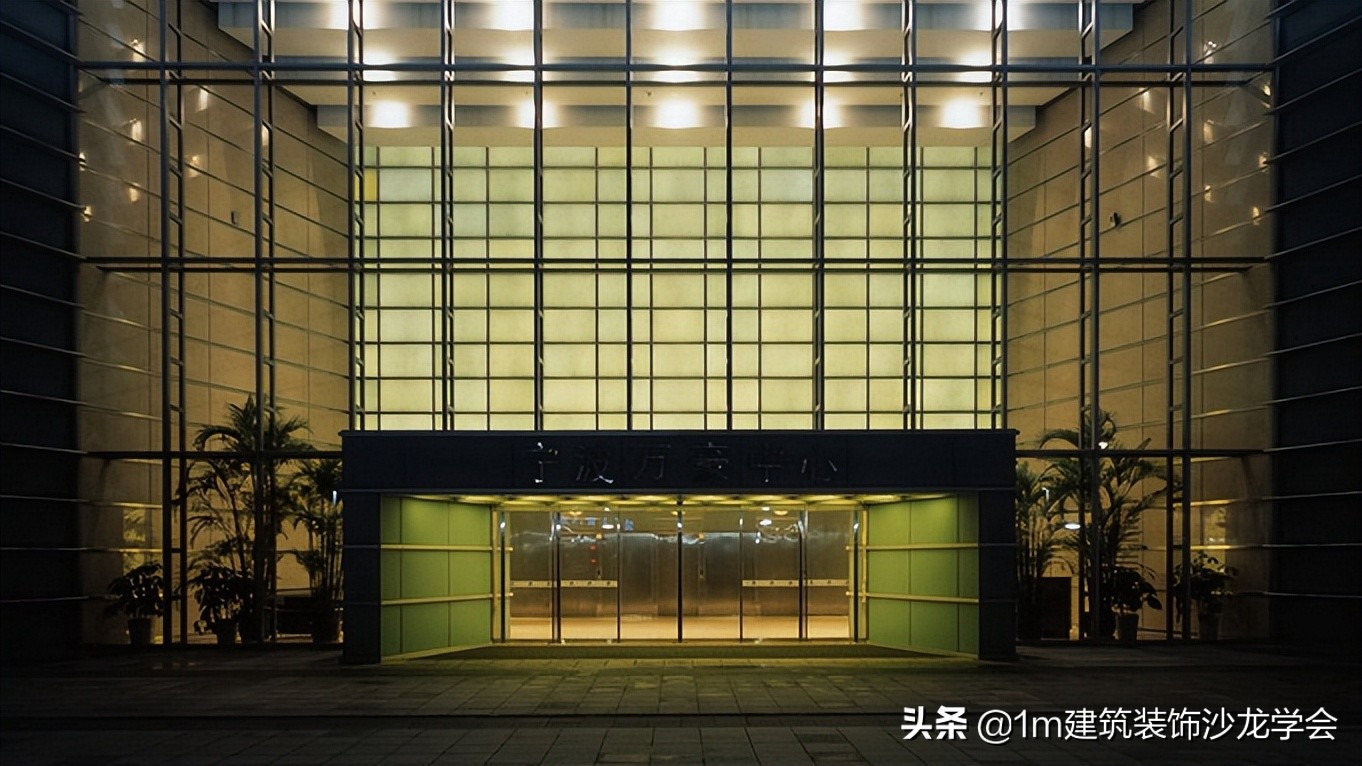 玻璃和玉石材质有什么区别,透光玉石玻璃是什么