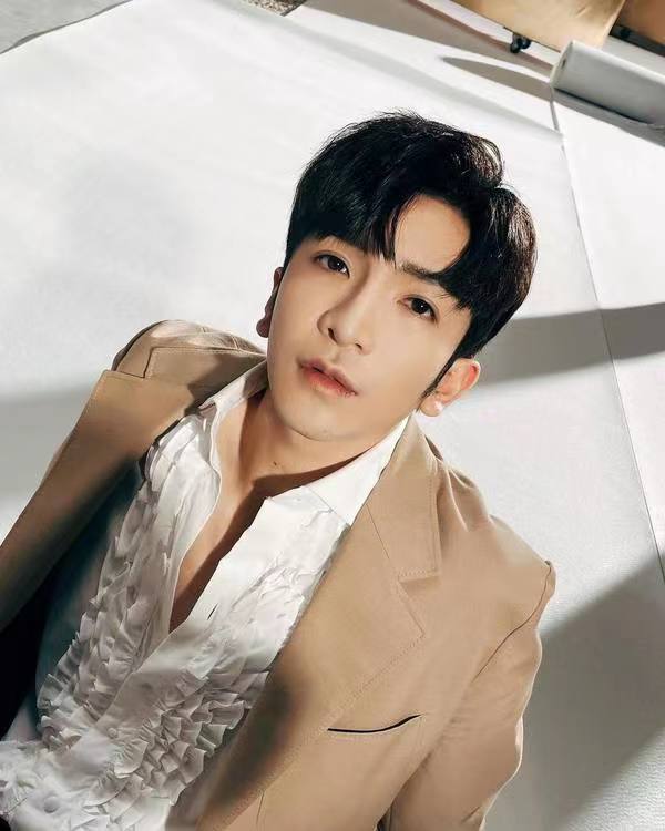 前tvb艺人自曝患上癌症,前tvb花旦上月秘密剖腹产