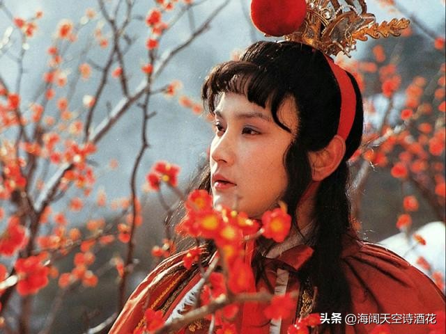 金玉良缘木石前盟寓意,金玉良缘木石前盟出处