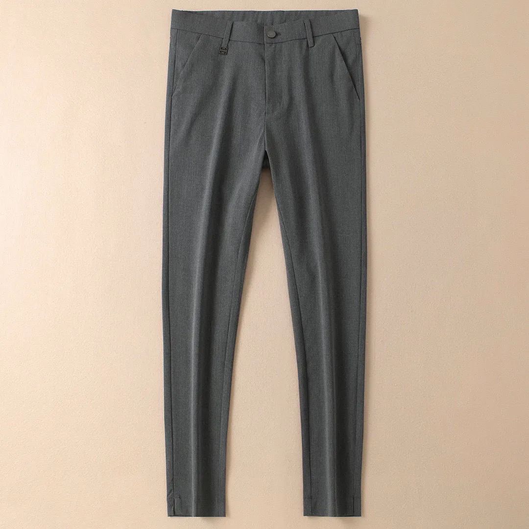 男士夏季基础款穿搭,夏季男士怎么穿得正式有品位