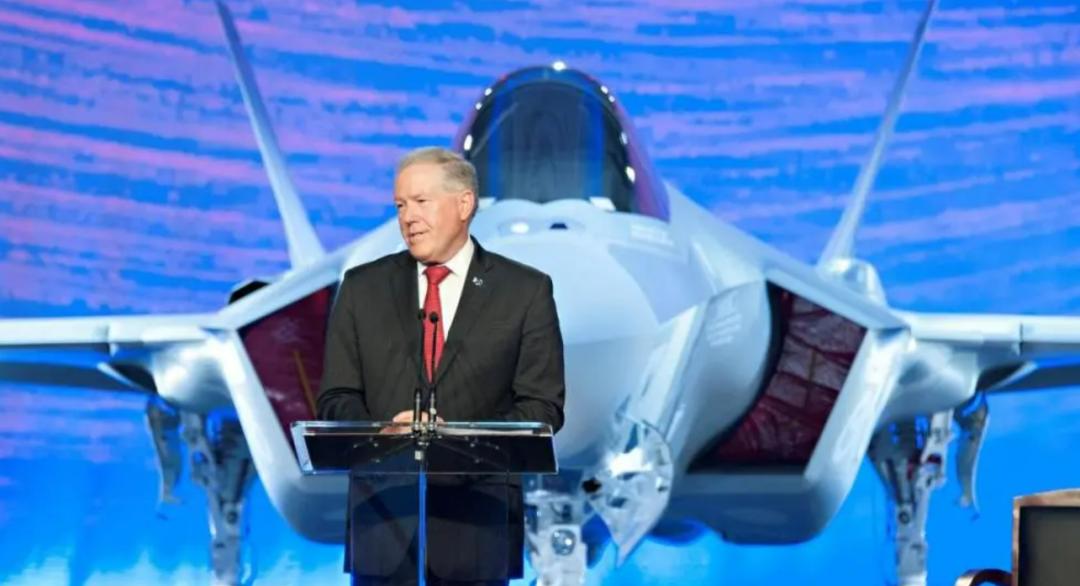 我国的六代战机领先全球,美国六代战斗机首飞