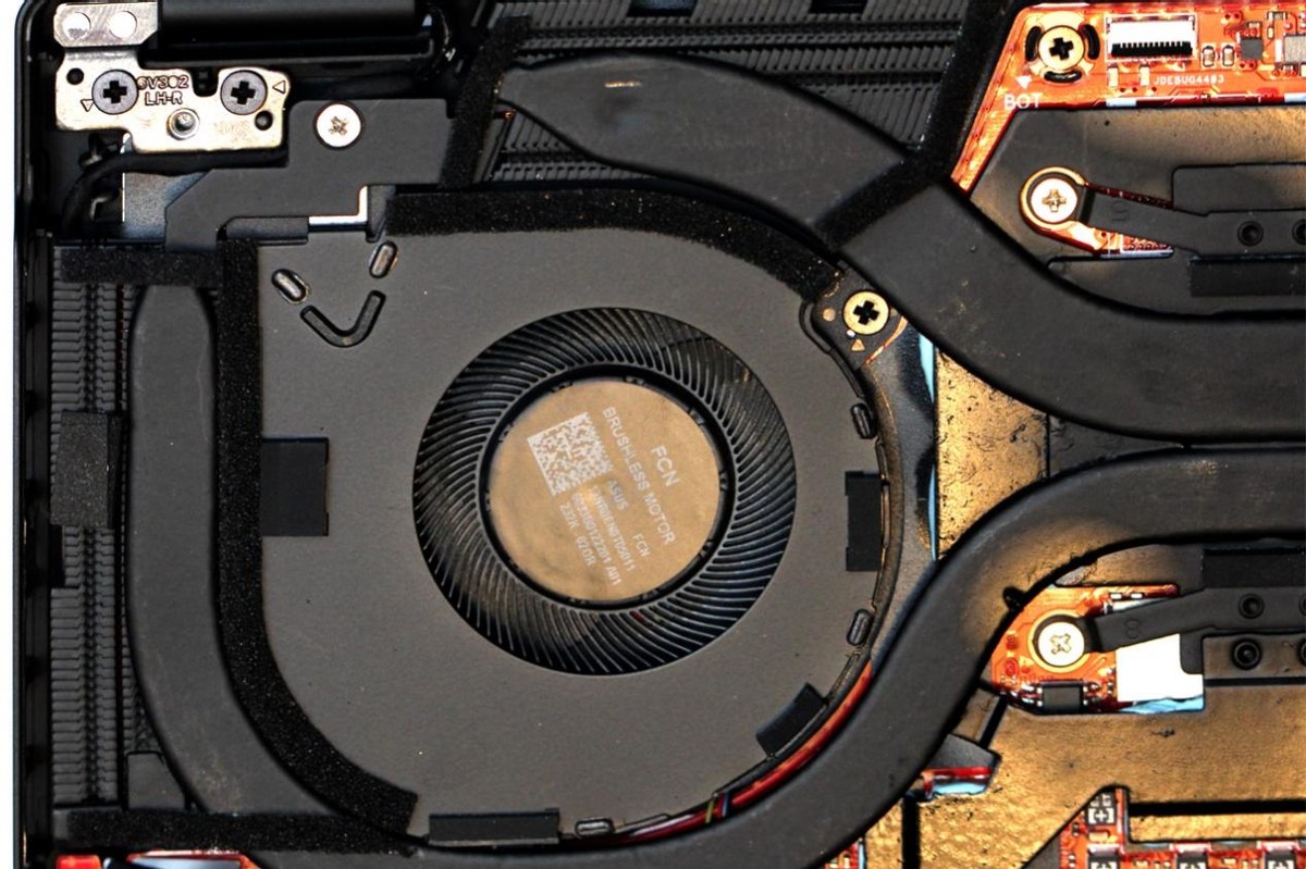 rog2024款幻13笔记本曝光,rog轻薄本幻13拆机