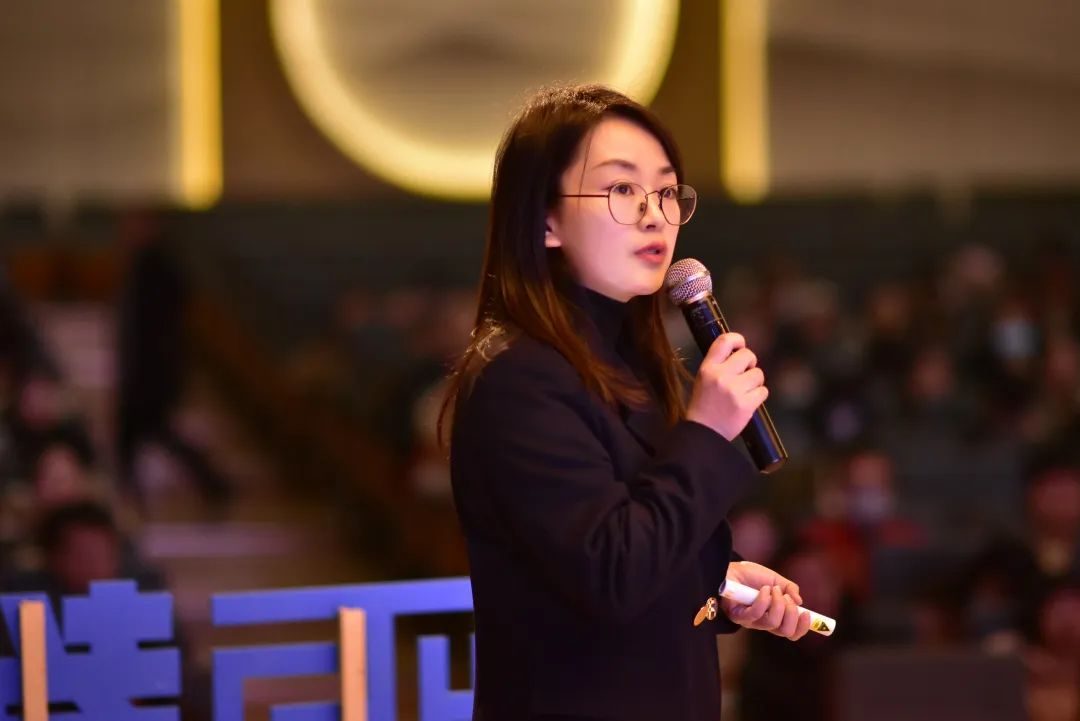 连打胜仗，学生3000+。努力的老师，是成都绵实外走进家长的秘诀