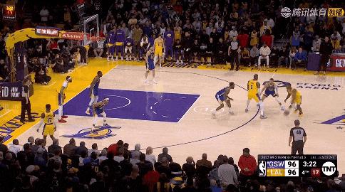 湖人勇士g4全场沃克多少分,湖人vs勇士g4第四场沃克