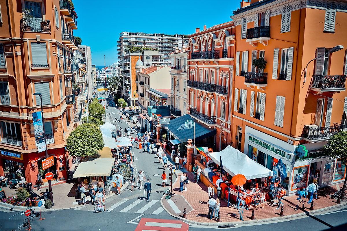 全球亿万富豪最多5个国家,全球富豪最多的国家是哪十个国家