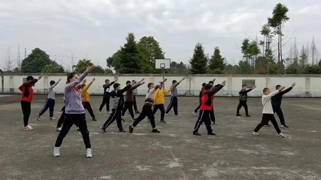 幸福公益·缤纷假期｜都江堰市寒假托管服务启动啦！