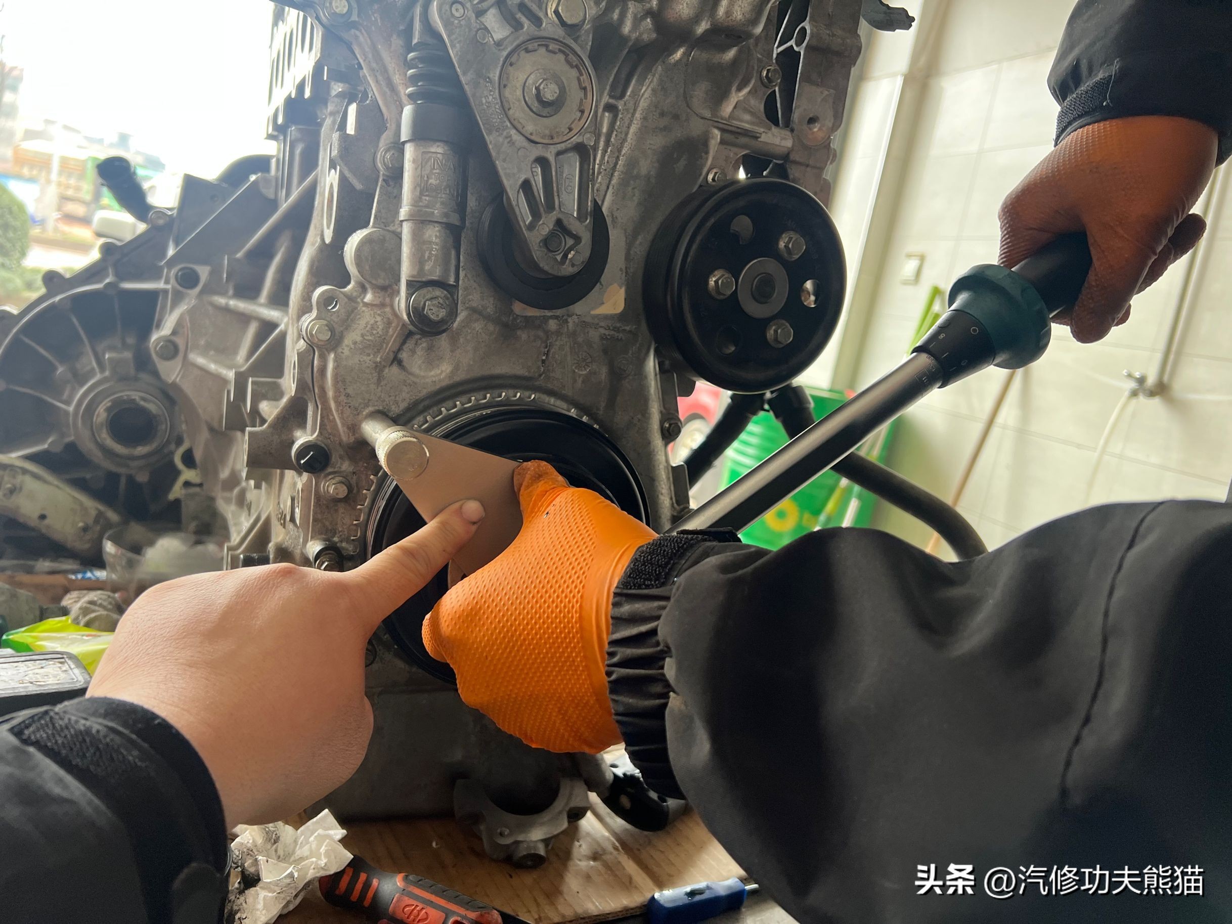 沃尔沃xc60十年老车,最新款沃尔沃xc60烧机油是通病吗