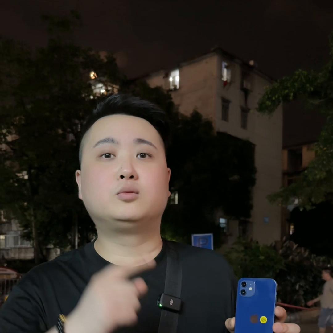 iPhone12还值得入手吗？二手iPhone12还需要多少钱？#iPhone12