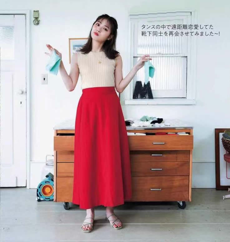 10件衣服10条裤子多少种组合方案,一双鞋子能搭配好好多风格的衣服