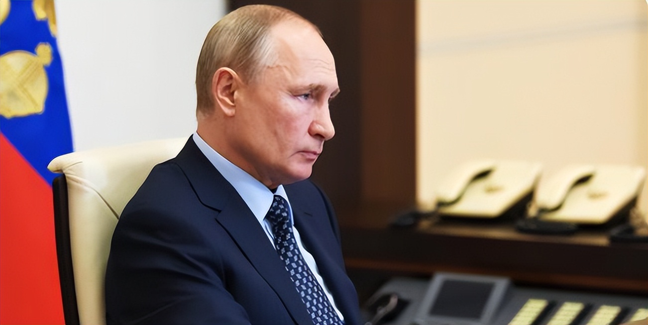 传佩洛西今晚抵台/东部战区重磅发布:埋葬一切来犯之敌/永城市实施临时管控/郑州8岁女孩离世捐器官救5人