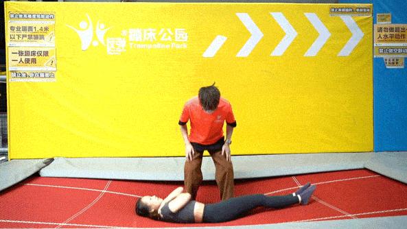 499元蹦床公园,5000平蹦床公园