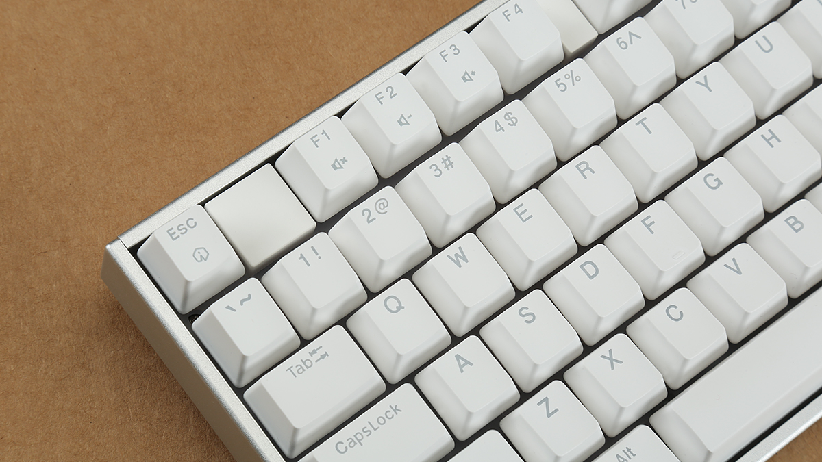 艾石头al87好不好用,艾石头na87磁轴键盘