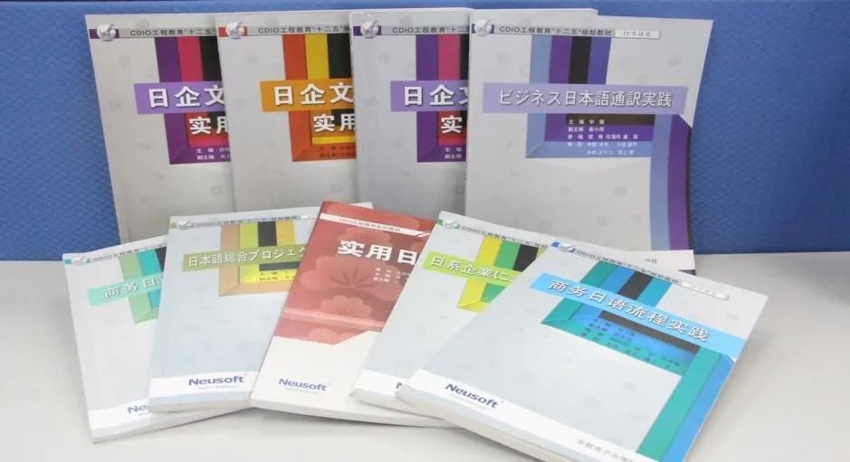 未来发展前景好薪资高的大学专业,年薪超过20万的专业