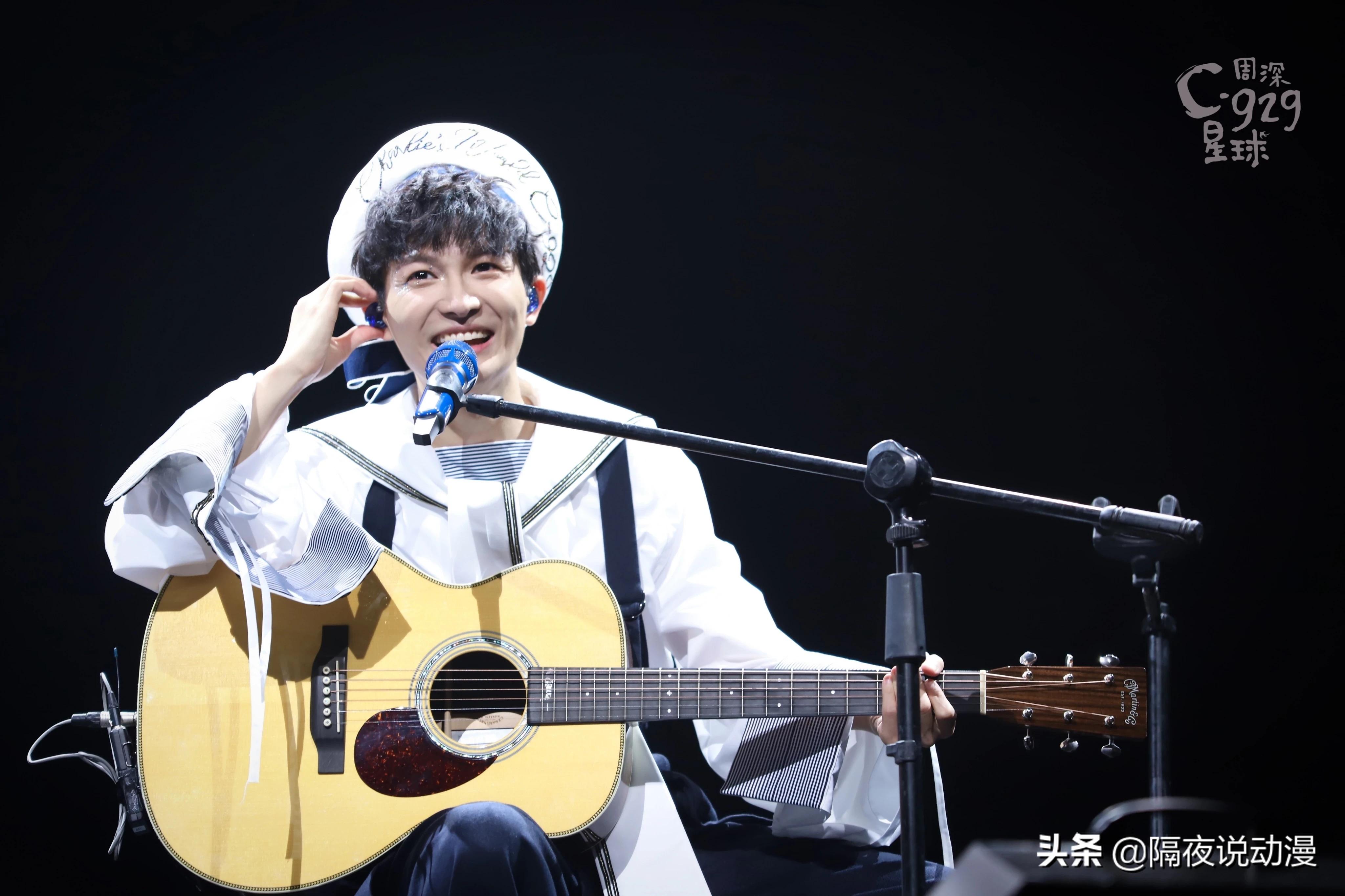 b站up主看周深,快乐大本营音痴和麦霸毛不易周深