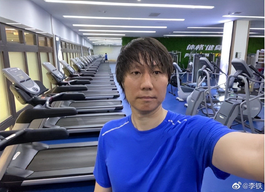 终于现身！曝陈戌源将出席足协工作会议，或为足协杯冠*队军**颁奖