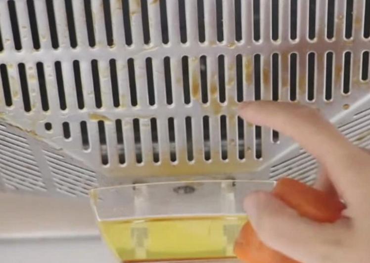 清除油烟机油污最好方法,胡萝卜清理油烟机