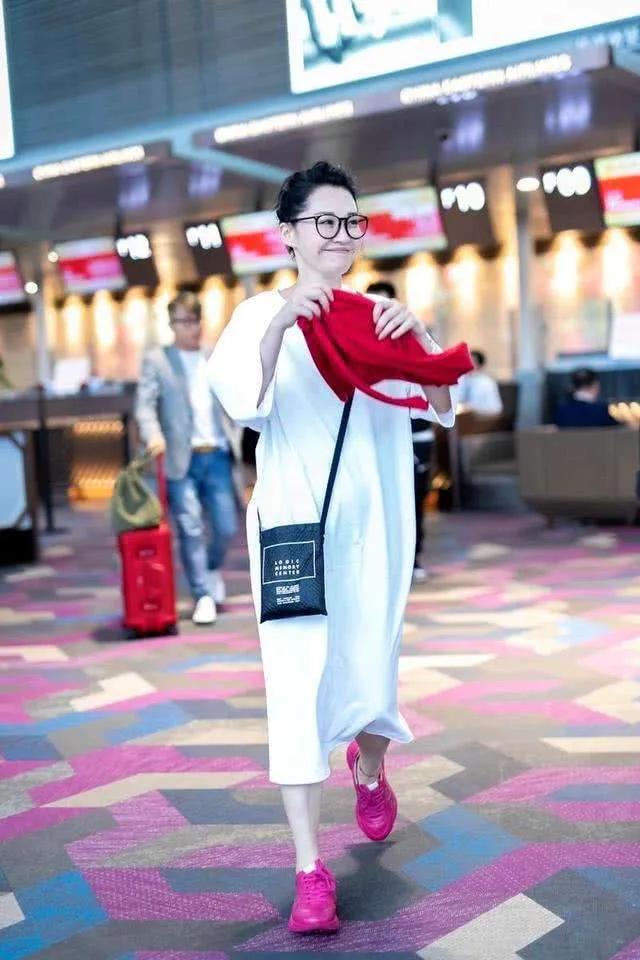 年轻时期的许晴,许晴生活视频