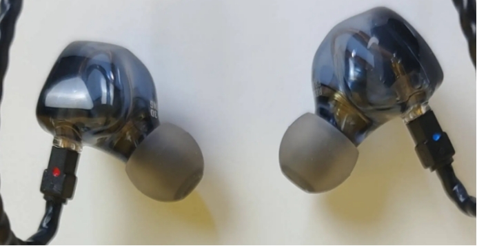 说话声音特别清晰的有线耳机推荐,头戴式耳机推荐无杂音