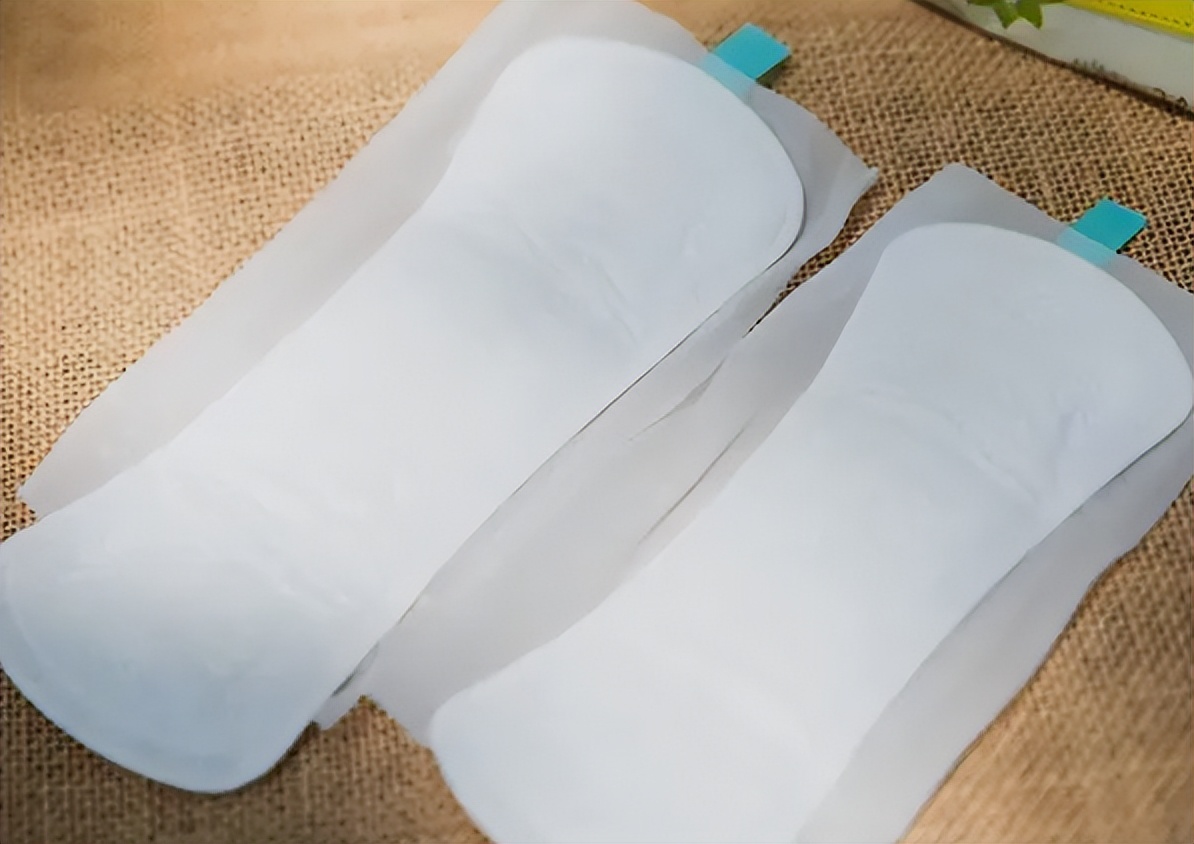 上厕所被厕所水溅到,马桶上厕所水溅到屁股会感染吗