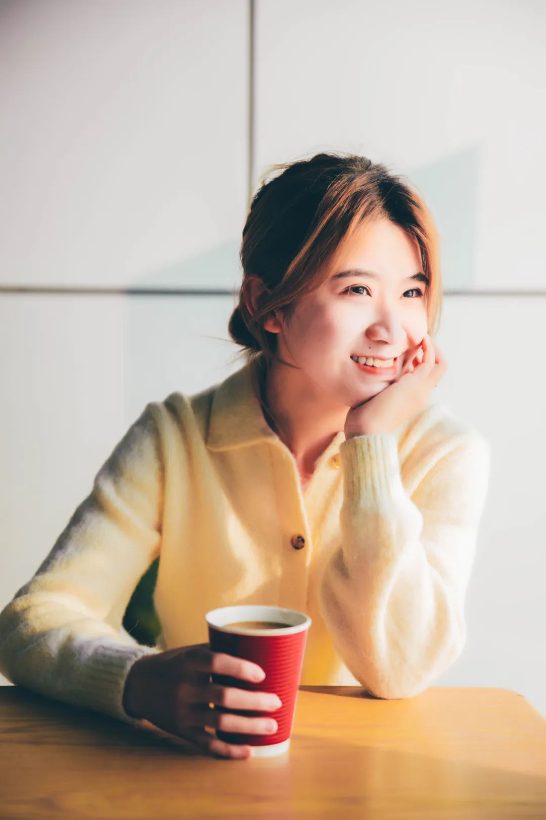 补充能量时间到！打卡哈尔滨冰雪大世界俄式咖啡馆