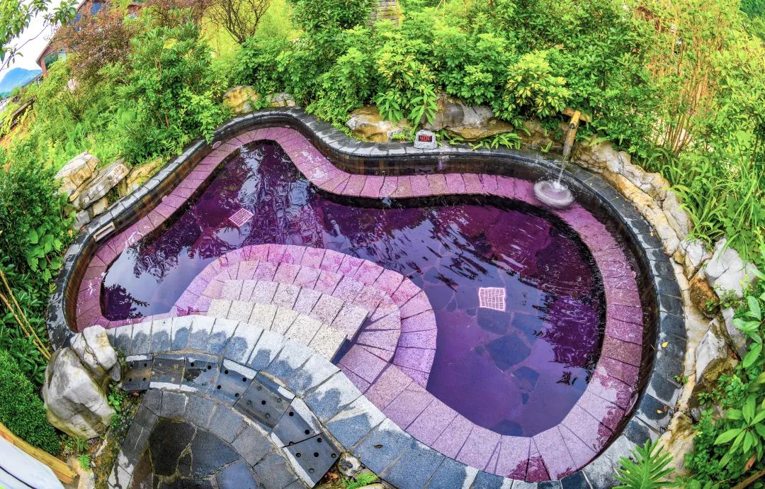 金佛山景区内温泉,金佛山温泉度假村泡温泉