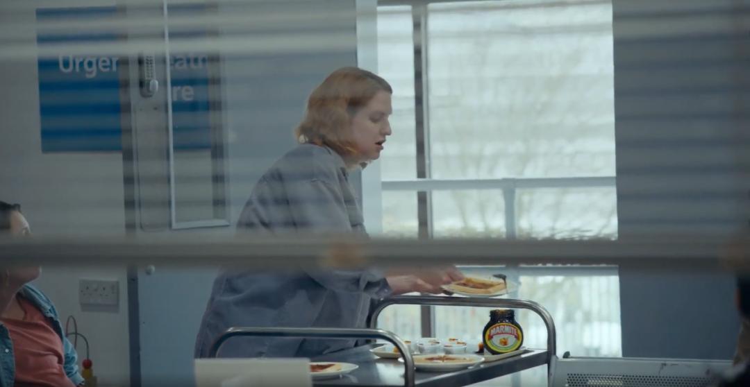 脑洞新奇！Marmite酱把广告做到子宫里面去了