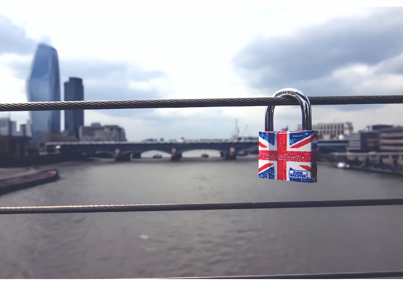 英国留学签证后多长时间必须入境,英国留学签证被拒的原因